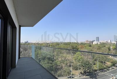 Apartament cu 4 camere semidecomandat în Floreasca