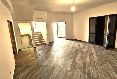 Vila Exclusivista P+2E+M zona Faleza Nord Plaja Reyna - 4