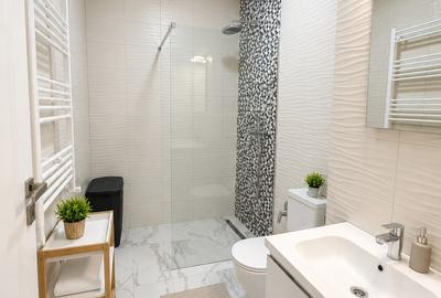 Apartament  3 camere de închiriat – Mamaia, zona Butoaie,loc  parcare - 15