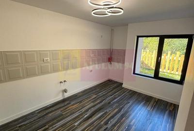 Casa de vanzare cu 2 apartamente in Azuga - 15