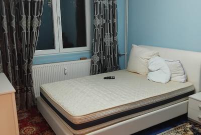 Apartament cu 3 camere semidecomandat în Basarabia