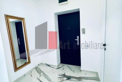 Apartament cu 3 camere semidecomandat în Titan