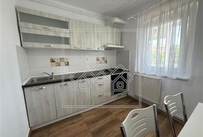 Apartament de vanzare in Sibiu - 3 camere, balcon, pivnita - zona buna - 2