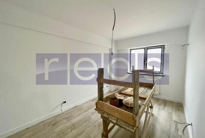 VANZARE APARTAMENT 3 CAMERE TEPES VODA CALEA CALARASILOR 87MP MANSARDA - 6