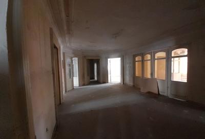 Casa in stil brancovenesc si teren 1750 mp in zona Piata Romana - 4