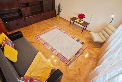 Apartament mare, decomandat, bucatarie separata. PET FRIENDLY. - 2