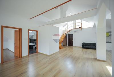 Apartament la mansardă – peste 140 mp utili | 3 dormitoare | Nufărul - 4