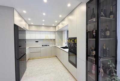 Casa Individuala - 4 camere - 2 bai - 385mp teren - 8