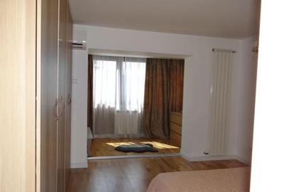 Decebal | 3 Camere | Loc de parcare | - 4