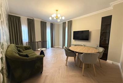 Apartament cu 2 camere decomandat, mobilat în Rovine