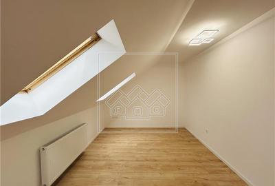 Ap finisat la cheie, 3 camere + pod, balcon - C. Arhitectilor - 10