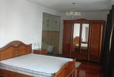 Apartament cu 2 camere nedecomandat în Ultracentral