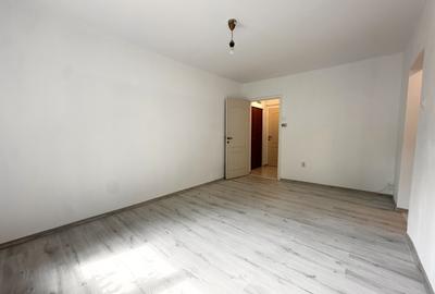 Apartament cu 2 camere semidecomandat în Șagului