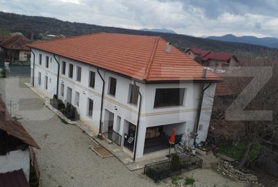 Hotel/Pensiune, în Exterior Vest