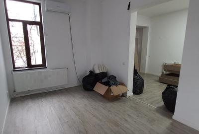 Spațiu Comercial / Birouri – 4 Camere | Poziție Stradală Calea Călărași 132 - 9