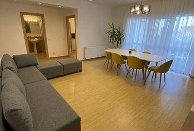 Apartament cu 3 camere decomandat în Pipera