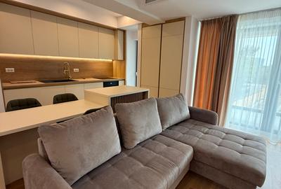Apartament cu 3 camere decomandat în Băneasa
