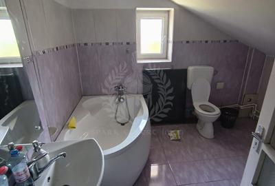 SALON INFRUMUSETARE//CLINICA// AFI PLOIESTI// - 8