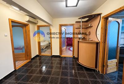 Apartament cu 4 camere decomandat în Mărăței