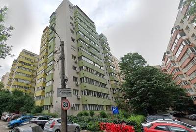 Apartament cu 3 camere decomandat în Iancului
