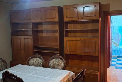 Apartament 2 camere zona Capat 1 , parter cu balcon - 1