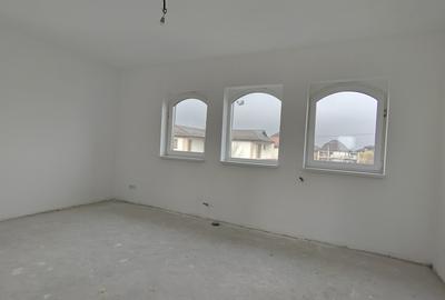 Vilă individuală cu grădină amenajată – confort, intimitate și eleganță tunari - 15