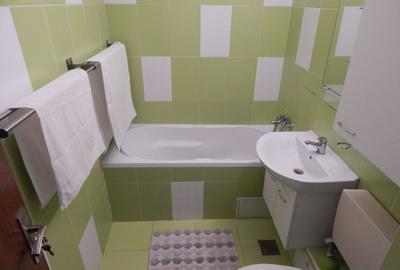AP. 2 CAMERE- P-TA SUDULUI, BLOC REABILITAT, PARCARE, METROU 8 MN - 9