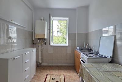 Apartament cu 2 camere de inchiriat ~ zona Crang / Democratiei ~ etaj 3din4 - 6