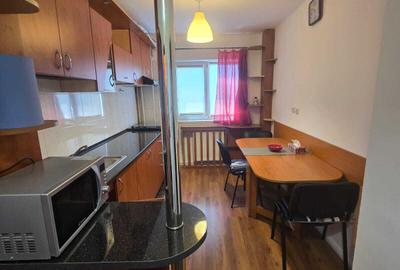 4 camere,modern, centrala, intre metrou Lujerului si Gorjului, strada Dezrobirii - 5