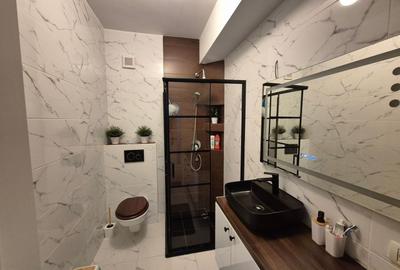 Penthouse 104,97 mp + 192,81 mp terase - piata Sudului - 10