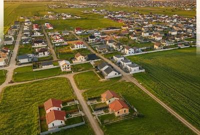 Casă individuală cu 3 camere în Vidra
