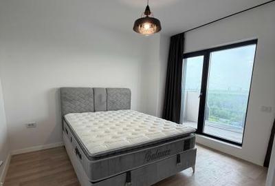 Apartament cu 2 camere de vânzare, zona Km 5 - 5