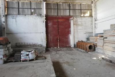 Hala si birouri 5000 mp langa Cora Pantelimon - 7