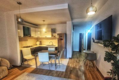 Apartament cu 2 camere decomandat, mobilat în Parcul Carol