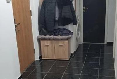 Apartament cu 3 camere decomandat în Dristor