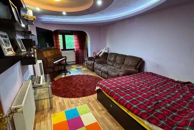 Apartament cu 2 camere decomandat în Cug