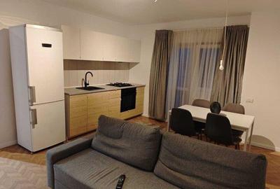 Apartament cu 3 camere decomandat, mobilat în Brâncoveanu