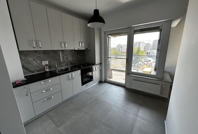 Apartament cu 2 camere decomandat, mobilat în Regie