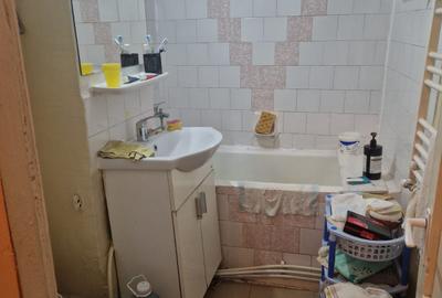 Apartament 3 camere zona Bulevard /Pasapoarte , etaj 4 cu sarpanta - 2