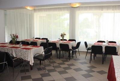 Vila/Hotel/Pensiune , parcare , Busteni , Sinaia - 2