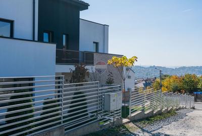 Casa alipita, 160mp utili , teren 500mp, 5 camere, comision 0 - 3