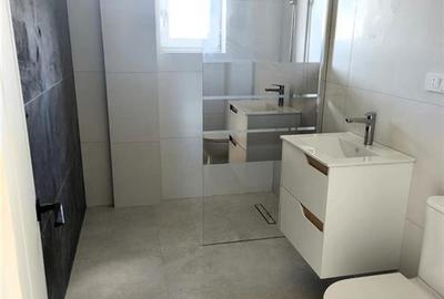 Apartament cu 2 camere decomandat în Vișan