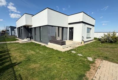 Moara Vlasiei / Caciulati, finisaje premium, 4 camerere, teren 550 mp - 1