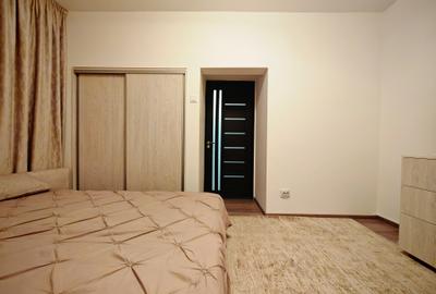 Apartament cochet cu terasa si vedere panoramica in Unirii cu centrala de bloc - 9