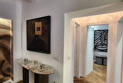 Unicat în Blocul Florentin: 3 camere, 2 băi, renovat integral cu designer - 14