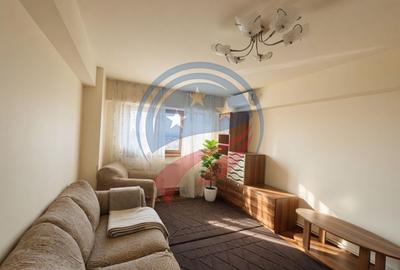 Apartament cu 4 camere decomandat în Central
