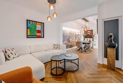 Apartament cu 3 camere semidecomandat, mobilat în Cișmigiu