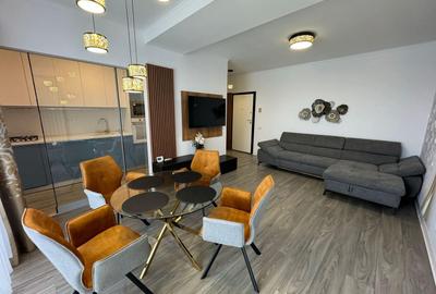 Apartament cu două camere și balcon cu vedere panoramică bloc nou Palazu Mare - 1
