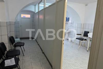 Spatiu comercial cabinet zona ultracentrala Sebes - 3