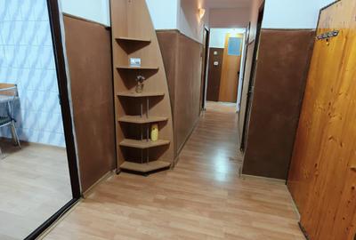 3 camere cu centrala si parcare Aparatorii Patriei - 14
